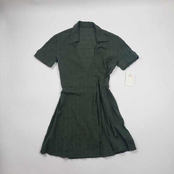 BECCA Playa Textured Collared Wrap Shirtdress Cover-Up Size Small Cactus Green - Picture 13 of 16